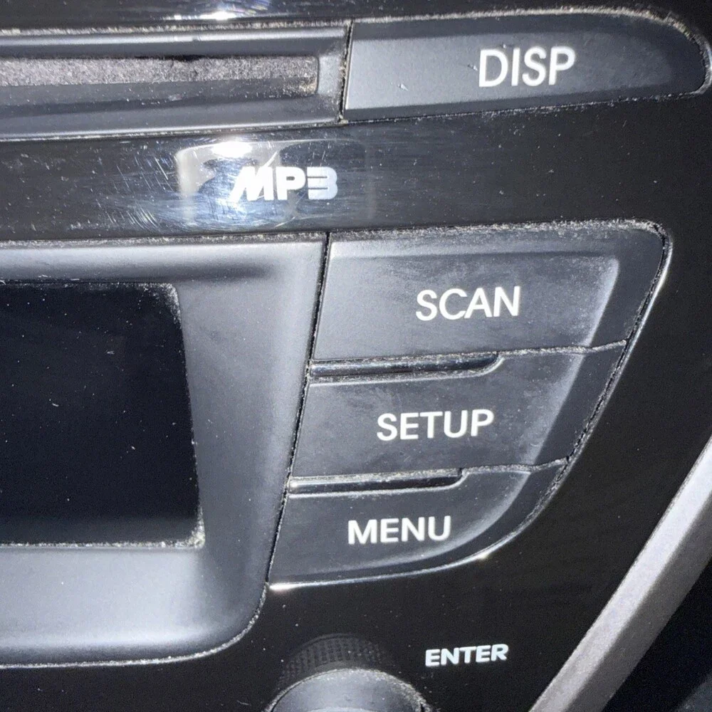 13 Hyundai Elantra AM FM XM CD radio receiver OEM 96170-3X165RA5‎ Working - Picture 6 of 10